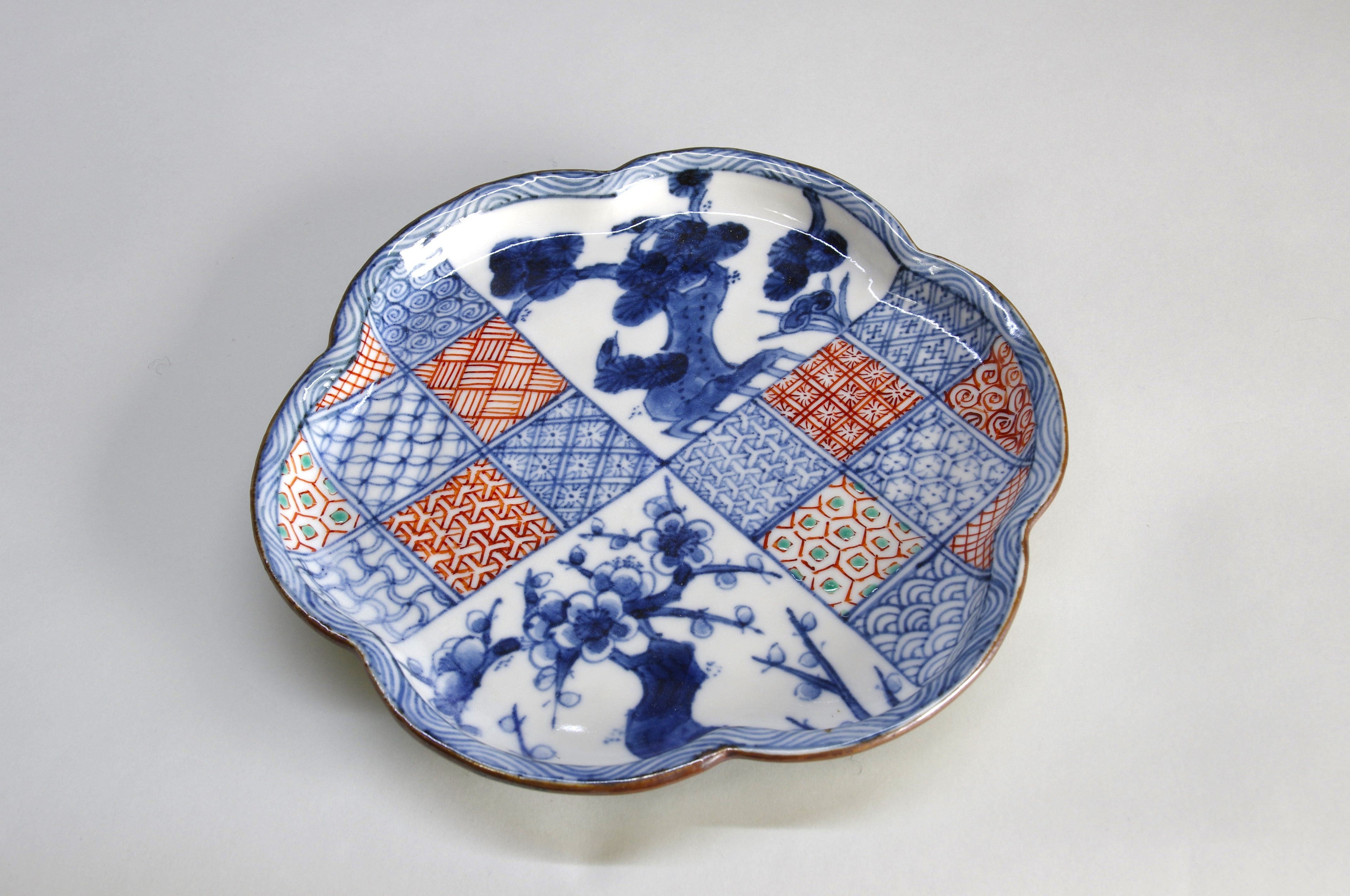 Porcelain Flower Shaped Plate by Bunkichi Gama, Kutani Ware