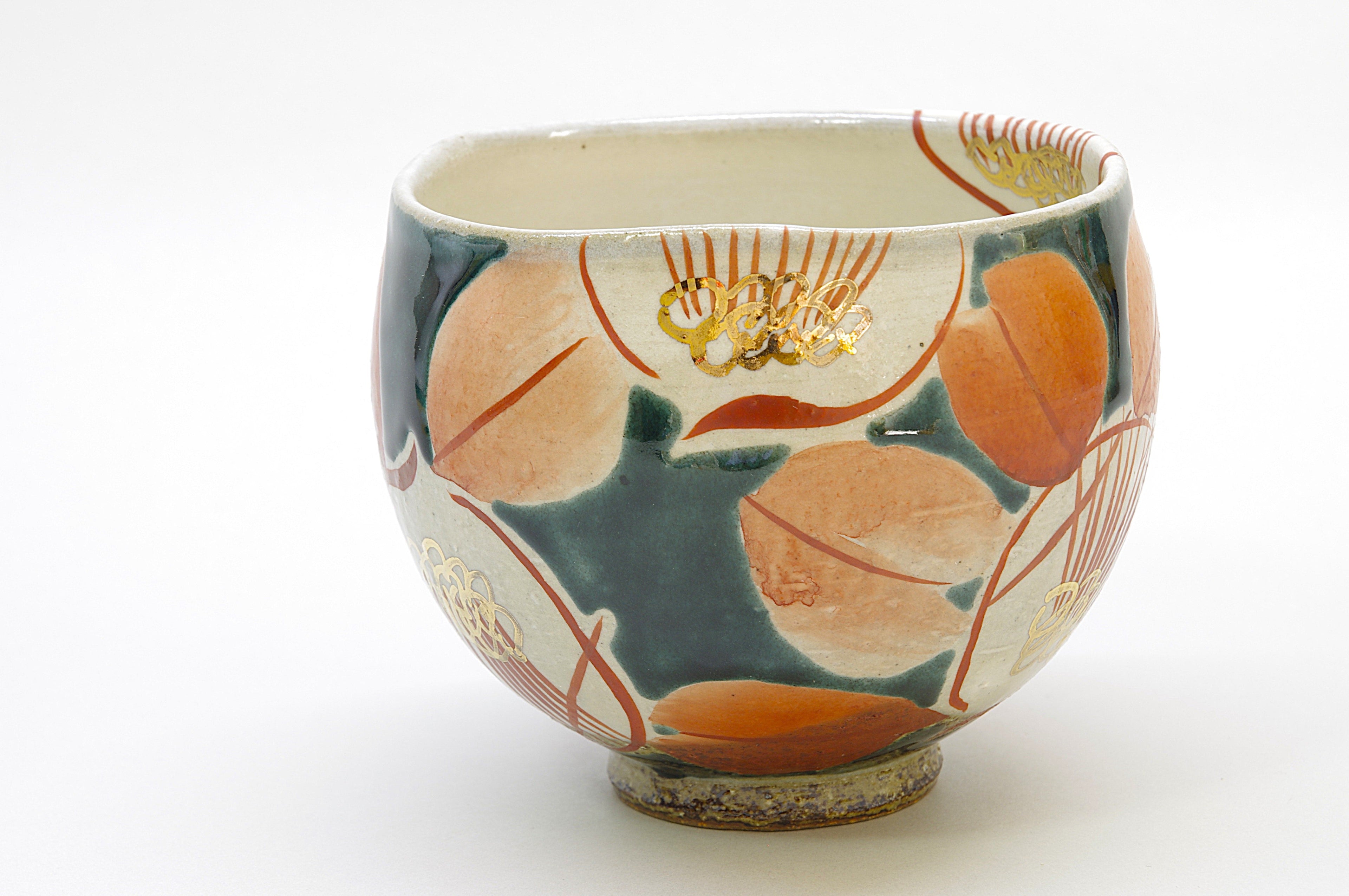 Earthenware Teacup in Kutani Ware, Ippuku Wan