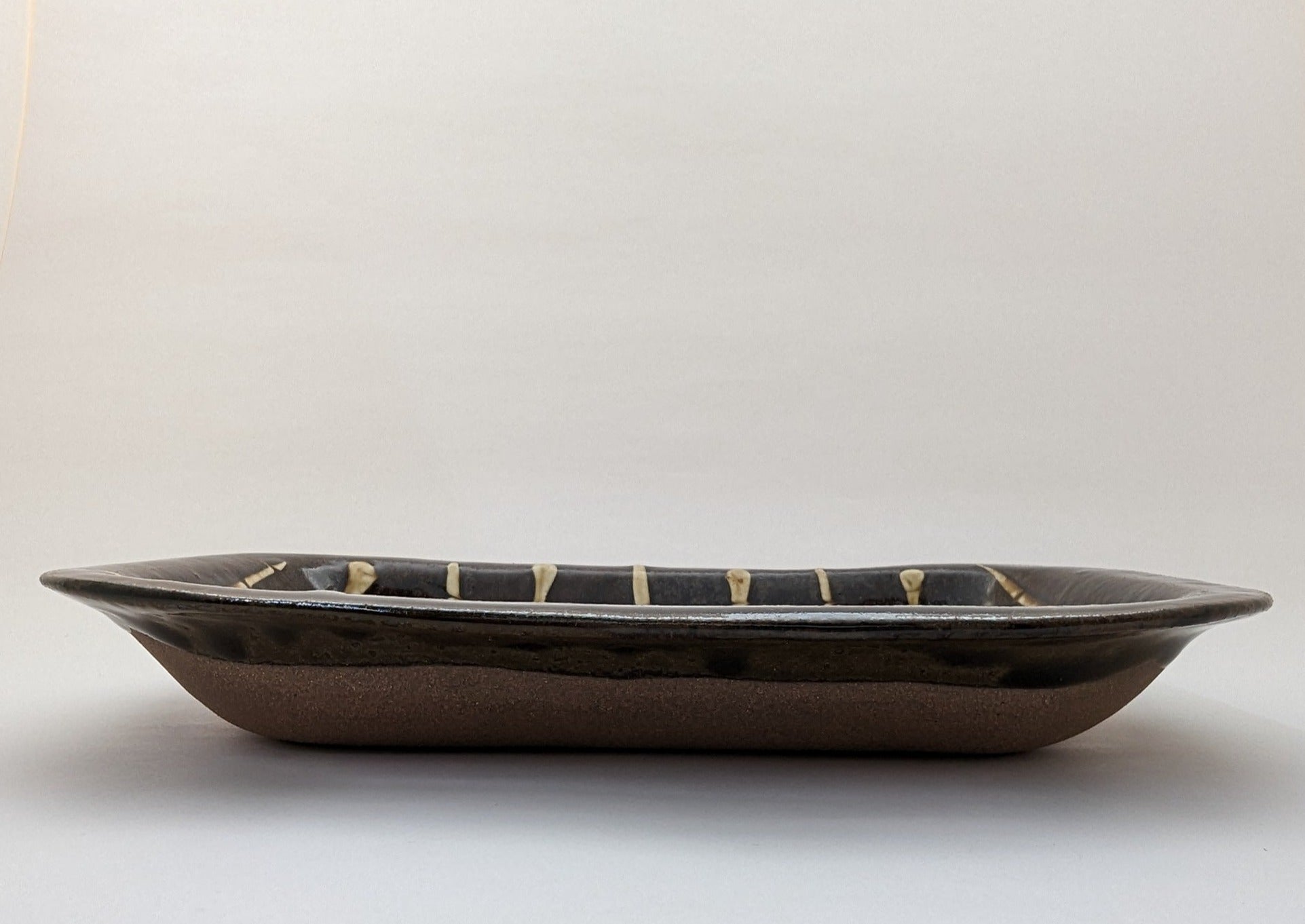 Rectangle Earthenware Plate by Tanso Gama
