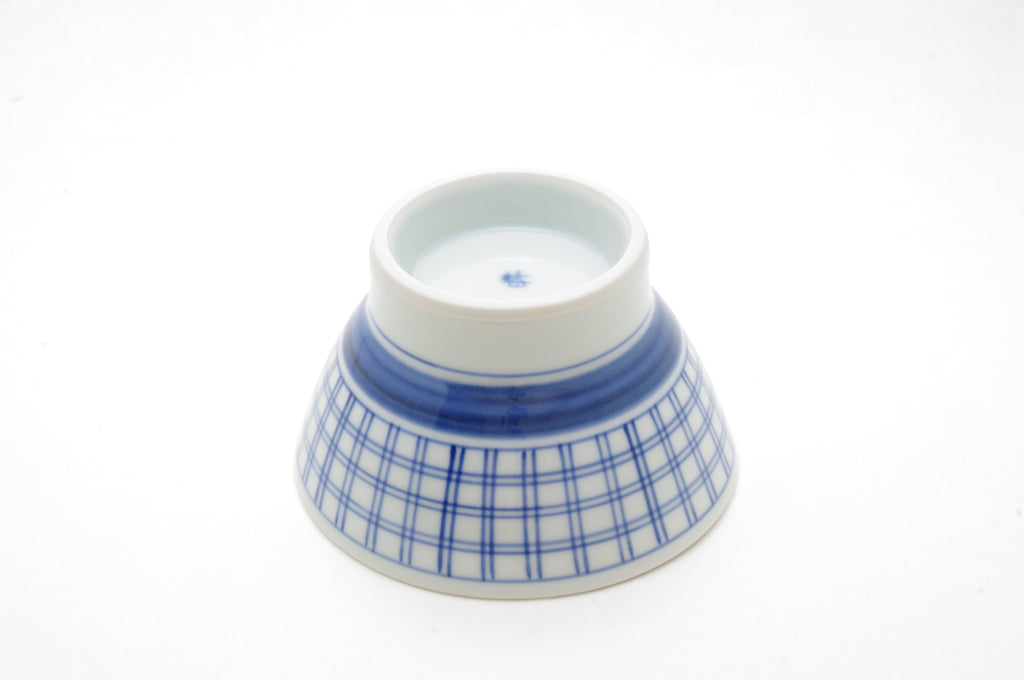 Porcelain Plaid Rice Bowl in Two Colors by Baizan-gama