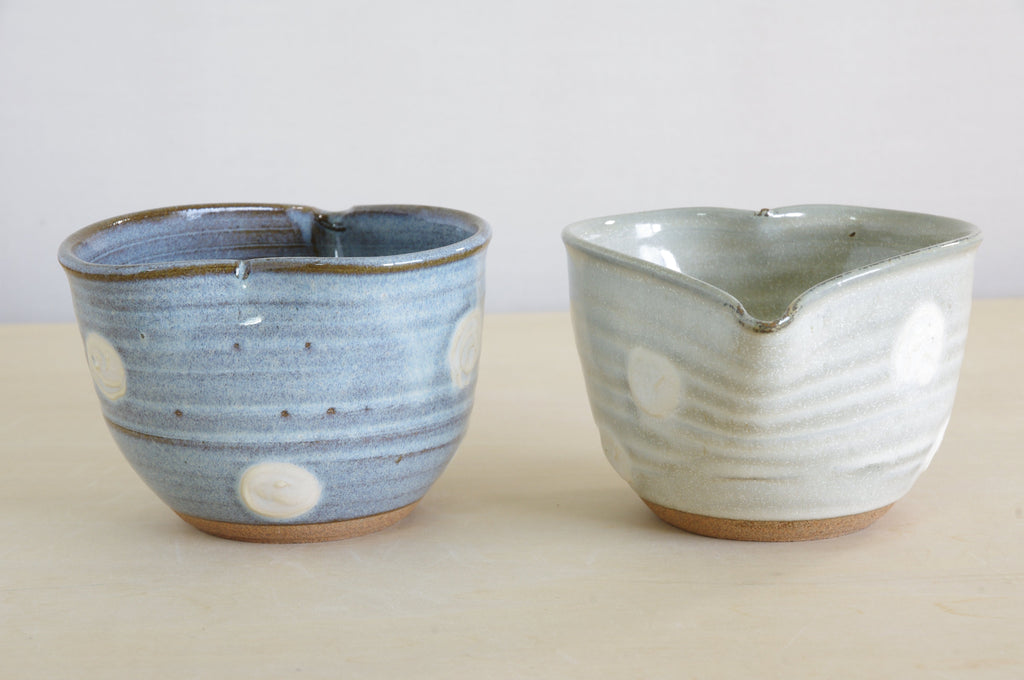 Earthenware Spout Bowl Shaped a Heart by Shoyo-gama