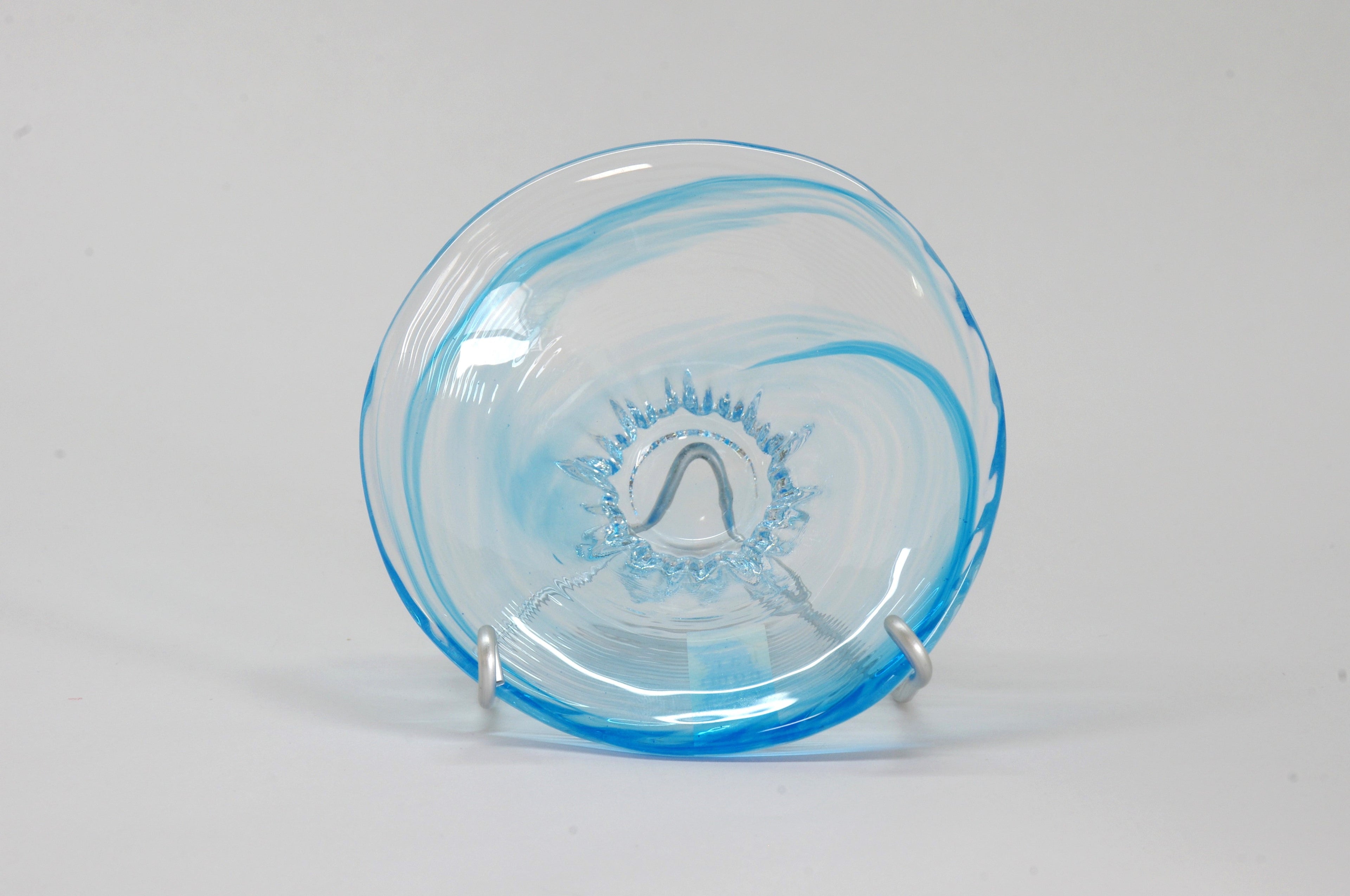 Glass Mt. Fuji Motif Sake Cup in Two Colors by Ishizuka-glass