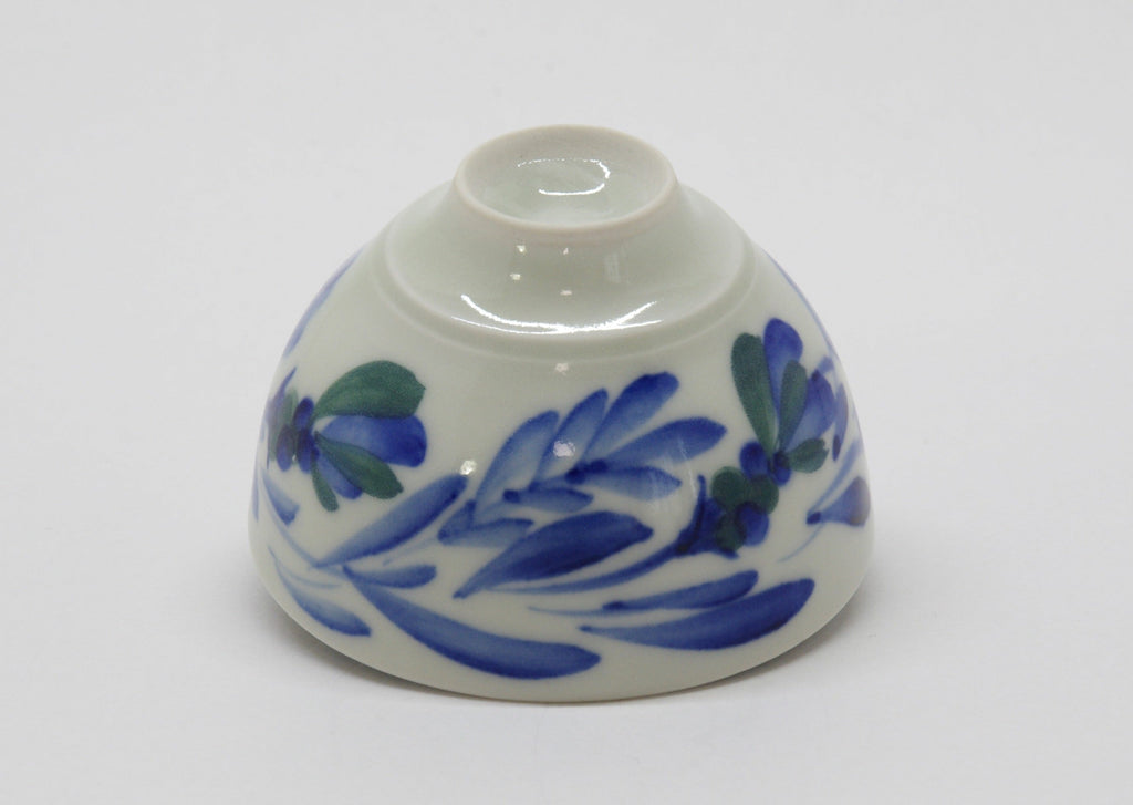 Glossy Semi-Porcelain Sake Cup with Hand-Drawn Flower by Shiho Tanaka