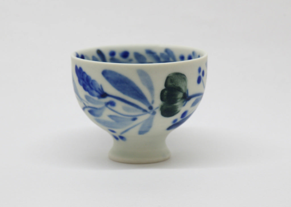 Matte Semi-Porcelain Sake Cup with Hand-Drawn Flower by Shiho Tanaka